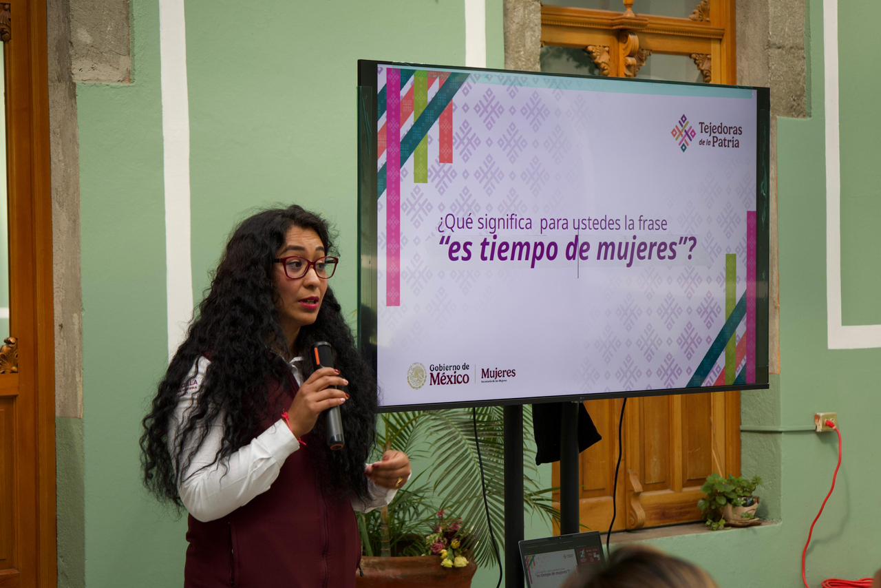 Huamantla fortalece la vinculación con programas federales para impulsar el desarrollo juvenil y el liderazgo de las mujeres